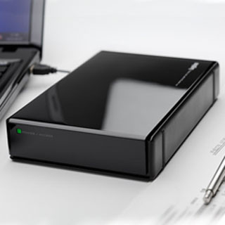 マイナンバーなど重要情報を保護する暗号化外付HDD - USB 3.0接続