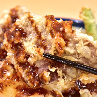 てんや"ローストビーフ天丼"発売! 開発の理由を広報担当に直撃してみた