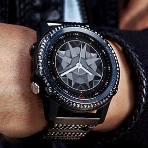 Garmin×Swarovski、多機能&ゴージャスなスマートウオッチ「fenix 3J」