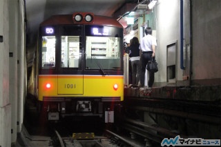 東京メトロ銀座線1000系、新橋駅「幻のホーム」へ! 父の日に特別列車を運行