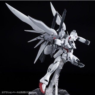 『ガンダムSEED ASTRAY 天空の皇女』MGインパルスガンダムブランシュは2種の白で表現