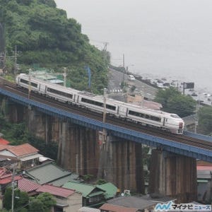 JR東日本651系「伊豆クレイル」試乗会で東海道本線を走行 - 7/16デビューへ