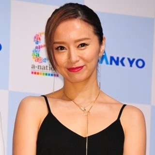 鈴木亜美、結婚&妊娠を報告「来年1月には私も母に」「本当に幸せ」