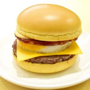 今年で25周年! マクドナルドの月見バーガーに「満月チーズ月見」が登場