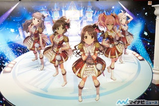 大画面LED映像を活用した一週間の祝祭 - 『デレステ』新宿駅地下ストリートジャックを体験してきた!