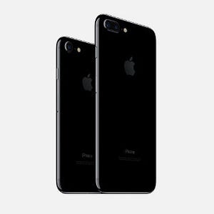 iPhone 7 / 7 Plus、ついに発売! - 人気はジェットブラックに集中か