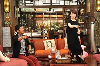 伊藤蘭、しつこいさんまに観念して「年下の男の子」を振り付きで披露