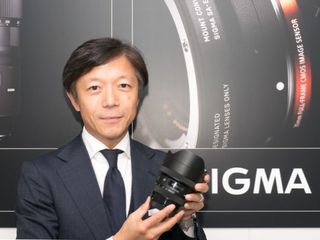 シグマ社長が語る「85㎜ F1.4」など最新レンズ3本 - Photokina 2016にて