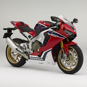 ホンダ「CBR1000RR Fireblade SP」など4モデル「インターモト 2016」で発表