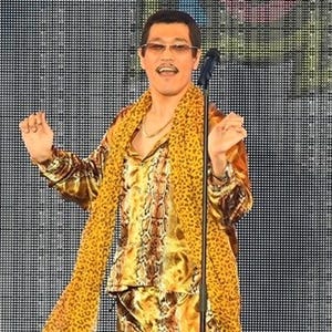 ピコ太郎、「PPAP」デビュー後初披露! 世界的ブレイクに「おかしい」