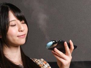 手軽に肌の潤いチャージ - スマホ接続のハンディミスト、上海問屋から