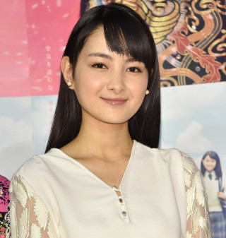 葵わかな、伝統芸能・神楽に挑み「筋肉痛になりながら頑張りました」