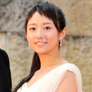 木村文乃、インスタで結婚報告! お相手は「明るく温かい太陽の様な方」