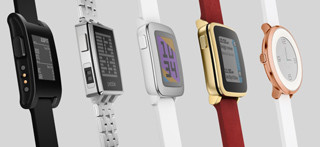 米Fitbit、米Pebbleの資産買収を発表、Pebbleのスマートウォッチは終了に