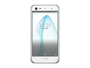 KDDI、自撮り機能を強化した4.7型コンパクトスマホ「AQUOS SERIE mini」