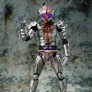 あんたは五手で詰む!『仮面ライダーアマゾンズ』シグマがS.H.Figuartsに登場