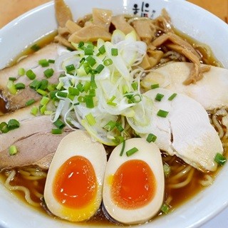 新潟・村上の一押しラーメンはここに! "にぼしまじん"はフードコートにいる