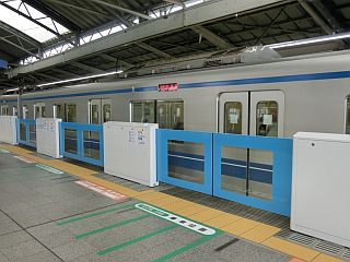 西武鉄道、2020年度めどに新たに5駅にホームドア - 練馬駅、西武新宿駅など