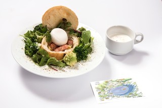 満を持して大阪&福岡に『君の名は。』コラボカフェ登場! 入れ替わり朝食も