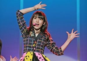 道重さゆみ、復帰公演が開幕「ただいま!」- "うさちゃんピース"も健在