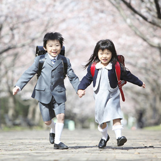 小1の壁座談会～退職ママ、時短ママ、共働きパパが下したそれぞれの選択～