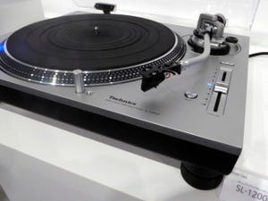 パナソニックからレコードプレイヤー続々。なぜあえて今レコードか?