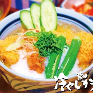 夏限定の"冷やしかつ丼"登場! 冷やしカレーに冷やしみそも