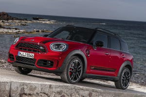 新型「MINI ジョン・クーパー・ワークス・クロスオーバー」をドイツで発表