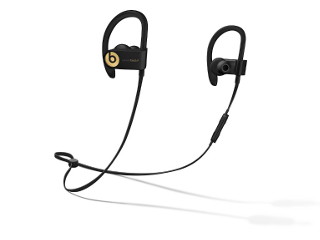 「Powerbeats3 Wireless」に、アスリートを讃える新色トロフィー・ゴールド