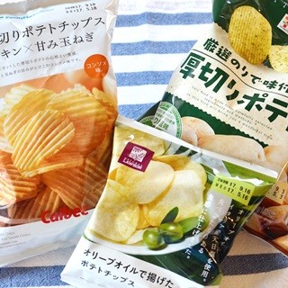 コンビニ3社のPBポテチを食べ比べ! 厚切り、うま味、食べ応えを徹底比較