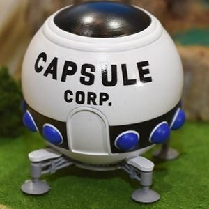 「ドラゴンボール」宇宙船がプラモデルに、ワンフェスでメカコレ最新作を公開