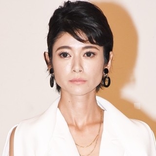 真木よう子、TOKIO国分に"ラジオ向き"と言われ「すごいやりたい!」