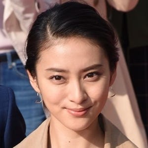 山崎アナ、TAKAHIROと電撃婚の武井咲を絶賛「これだけの国民的女優で」