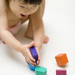 子どもの発育を促すおもちゃってどんなもの? 小児科医に聞いてみた