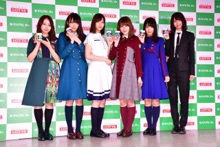 現代美大生の佐藤詩織、欅坂46の活動に加え「いつかは衣装のデザインも!」