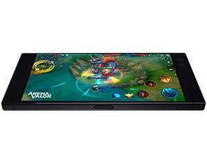 ゲームデバイスのRazerがスマホ発表、120Hzディスプレイ搭載、RAMは8GB