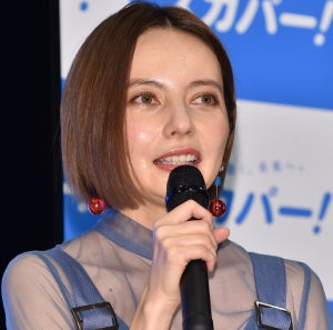 ベッキー、充実した1年を振り返り「こんなに笑顔で年越しできるなんて幸せ｣