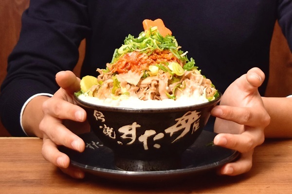 クリスマスに1人という人に捧ぐ - すた丼屋の「肉ツリー」を食べよう