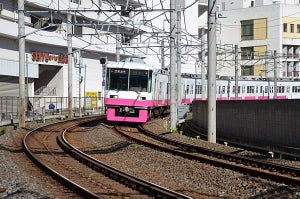 新京成電鉄8800形、犬を描いた「干支ヘッドマーク電車」1月運行