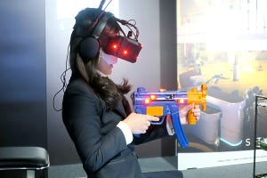 日本上陸! 5KハイエンドVR「StarVR」を体験 - 第1号店はセガ新宿歌舞伎町