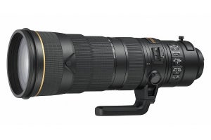 ニコン、x1.4テレコン内蔵の超望遠ズーム「AF-S NIKKOR 180-400mm」