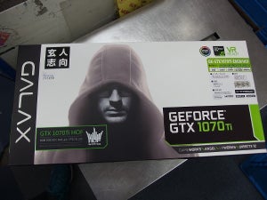 今週の秋葉原情報 - ホワイトカラーのGTX 1070 Tiカード、マイニングOS入りのUSBメモリも