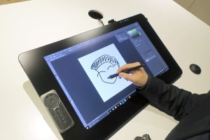 圧倒的じゃないか、このナチュラルさ - 液タブ「Wacom Cintiq Pro 24」ハンズオン