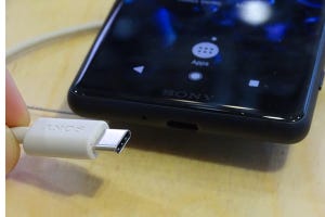 iPhoneに続いてXperiaも。USB接続イヤホンのメリット・デメリットを考える