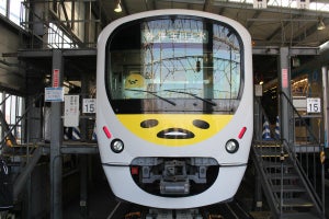 西武鉄道「ぐでたまスマイルトレイン」公開、池袋線などで運行へ