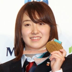 カー娘･藤澤五月にいじられ阿部リポーター動揺「一本取られた」