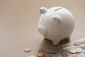 月給の何割くらい、貯金してる? - 「老後のため」に貯金する人が6割以上