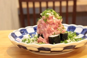 海の恵みを余すことなく堪能できる居酒屋「○魚」(まるっと)がオープン