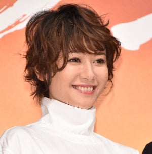 真木よう子、事務所独立後初の公の場「考えてもしょうがない。笑っとけ!」