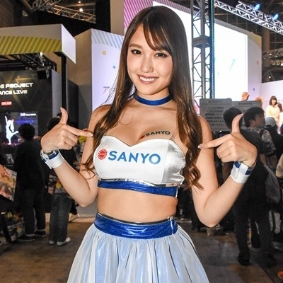 「超会議2018」美人コンパニオンに釘付け! SANYOブースが今年もすごかった